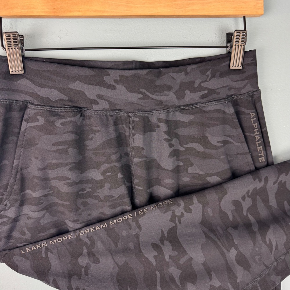 Alphalete Joggers Women's S Pockets Performance Stretch Pants Black Gray‎ Camo